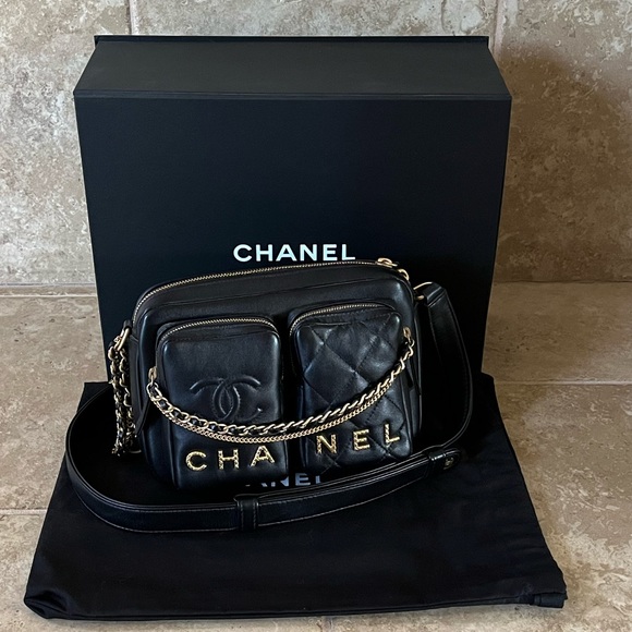 CHANEL Handbags - Chanel Small Camera Case